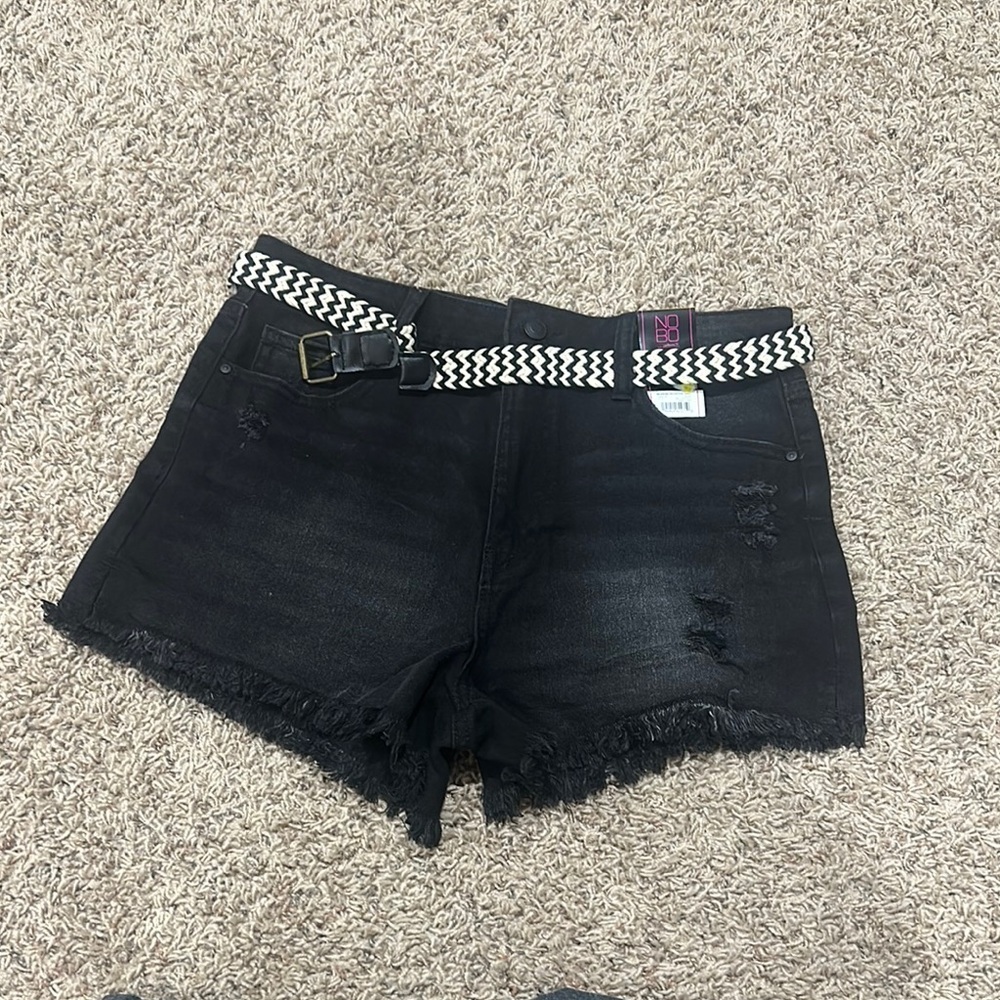 NEW Stylish Black Denim Shorts with Belt size 13 - Picture 3 of 3